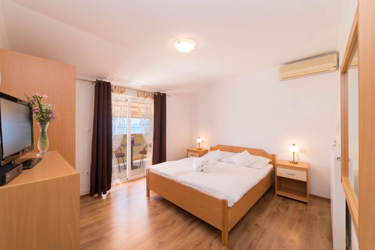 Captain'S Club Banjol Ngoại thất bức ảnh